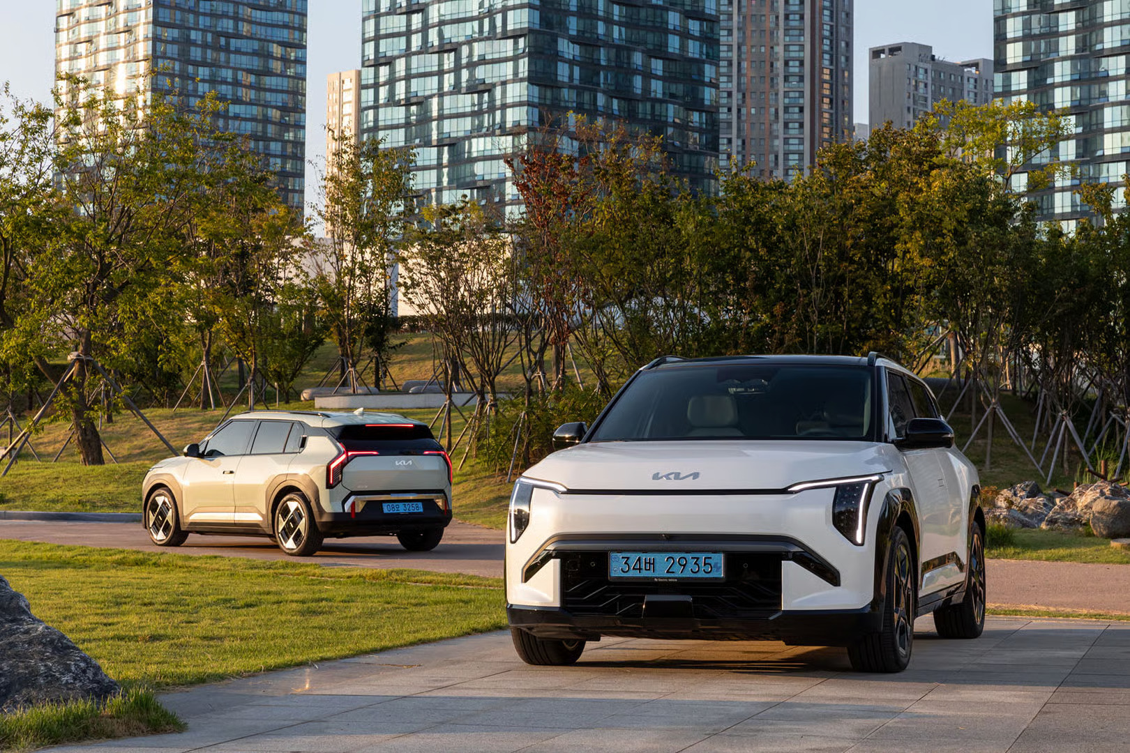 Kia EV3 Meraih Penghargaan di Kategori Crossover dalam TopGear.com Awards 2024