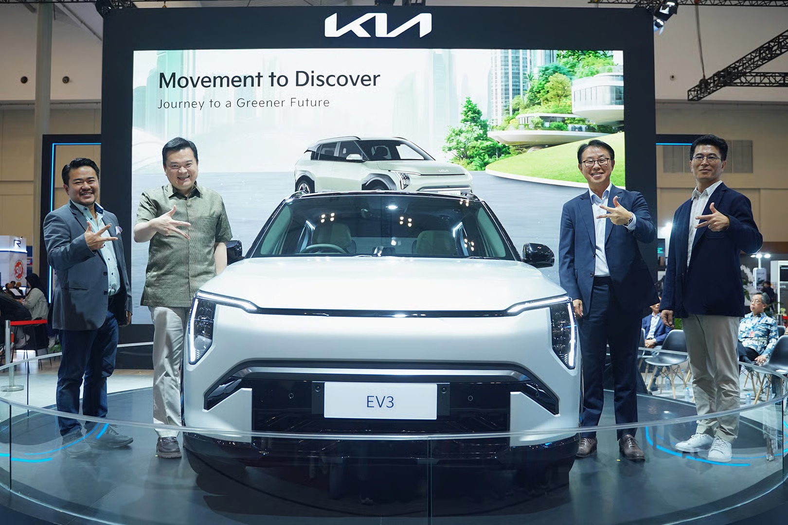 Kia Meriahkan Partisipasinya di MUF Gaikindo Jakarta Auto Week 2024 dengan Menampilkan Kendaraan Listrik Terbaru, Kia EV3