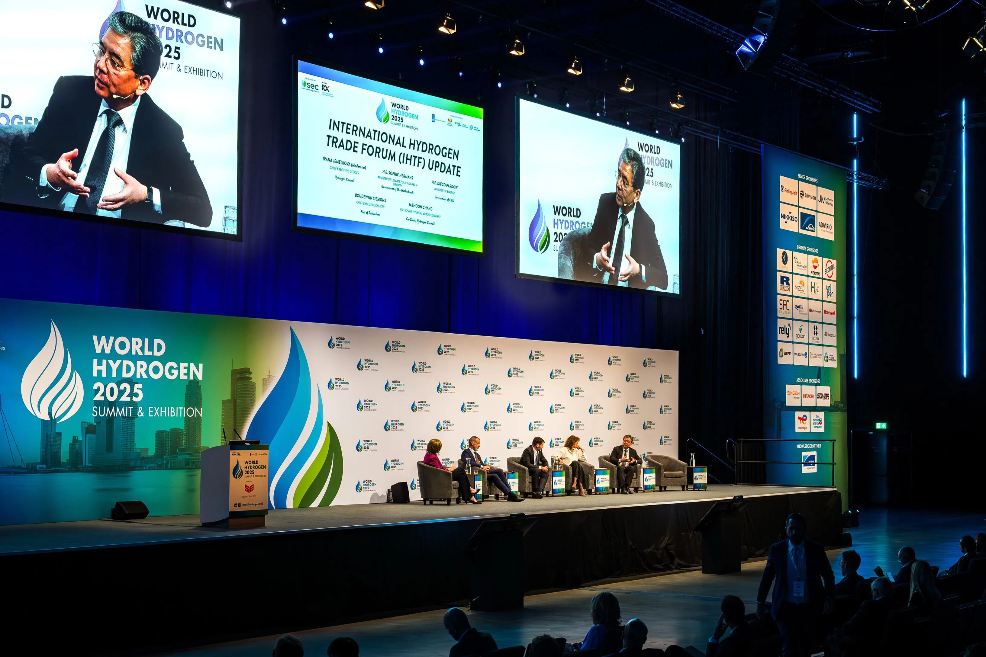 Hyundai Motor Group Tampilkan Kepemimpinan Hidrogen Global di World Hydrogen Summit 2025