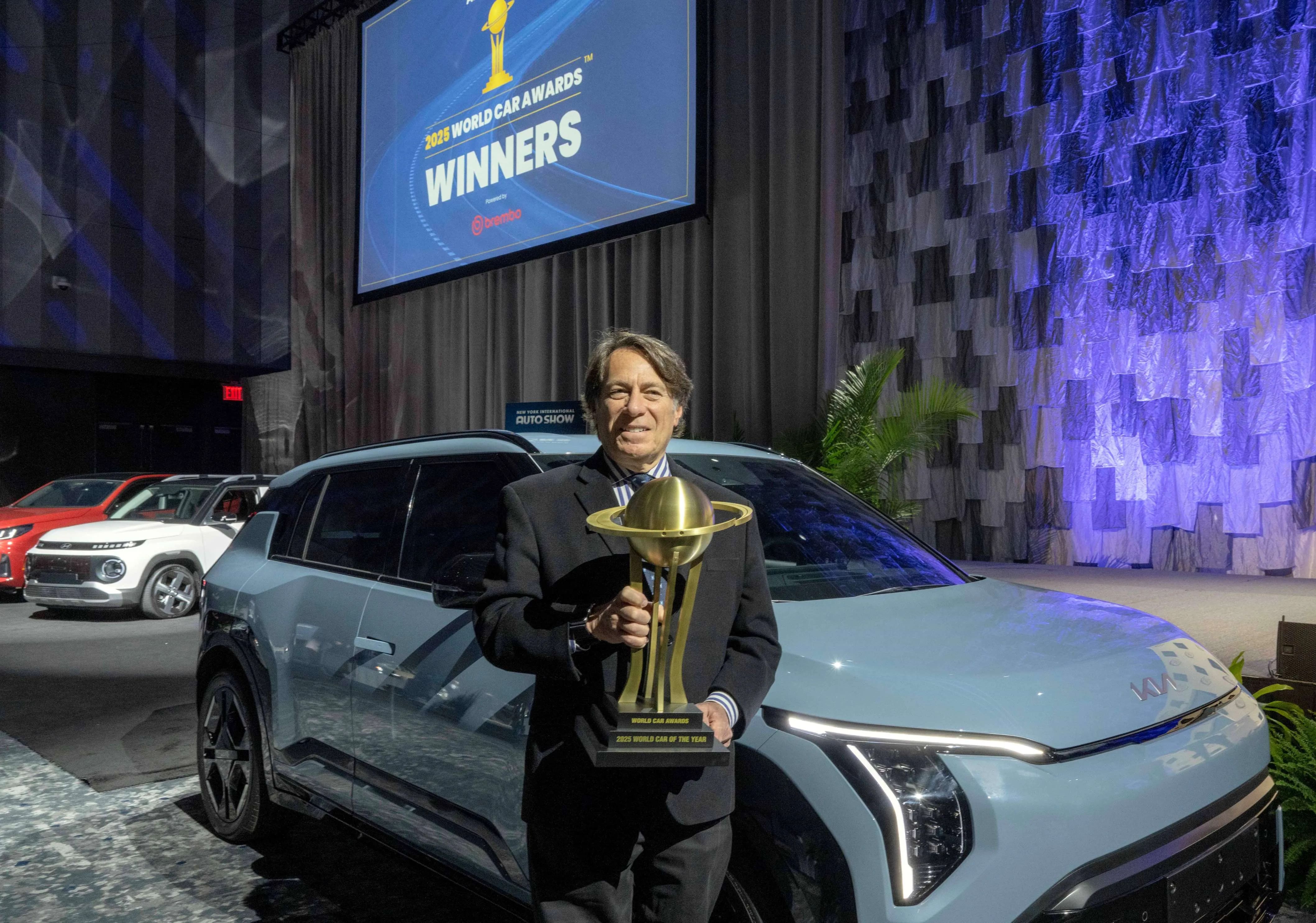 Kia EV3 Meraih Penghargaan World Car of the Year 2025
